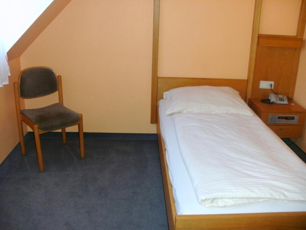Gasthof Landhotel Gruner Baum Cadolzburg Номер фото